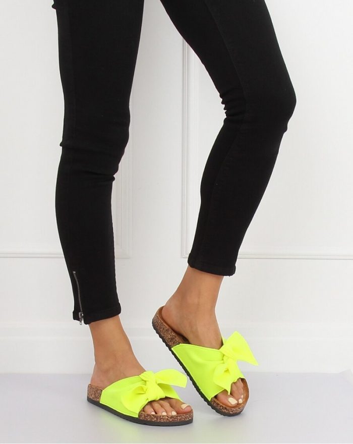 Şlapi culoarea galben 132415