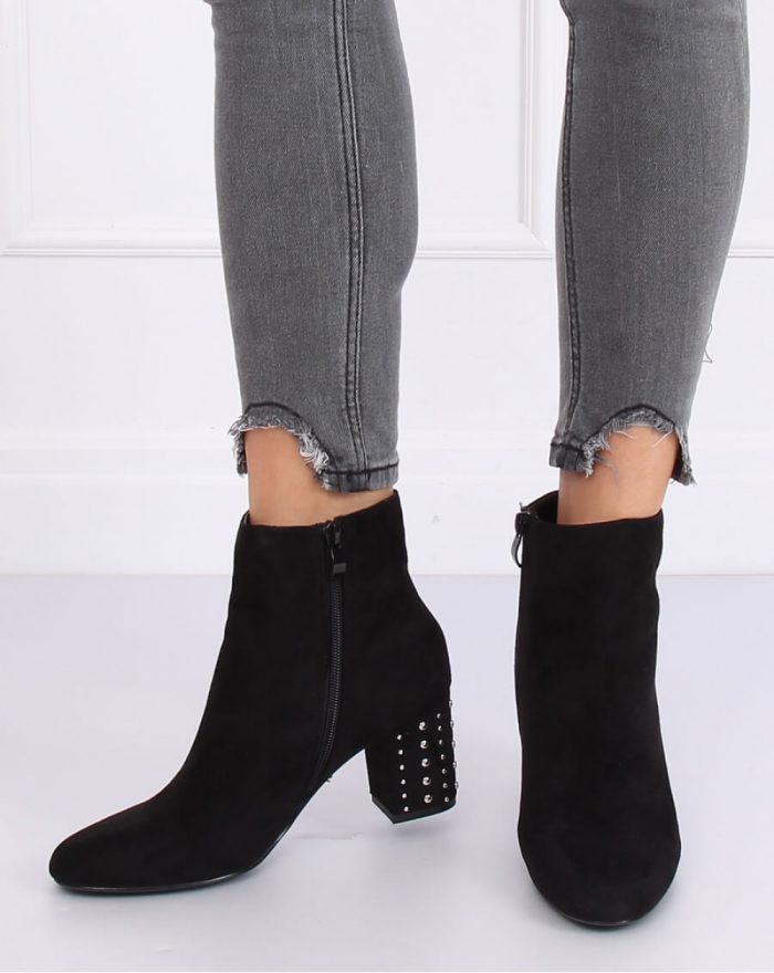 ~Botki na obcasie culoarea negru 139093
