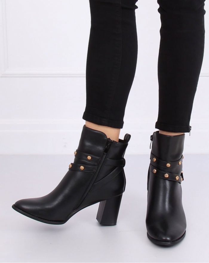 ~Botki na obcasie culoarea negru 139416