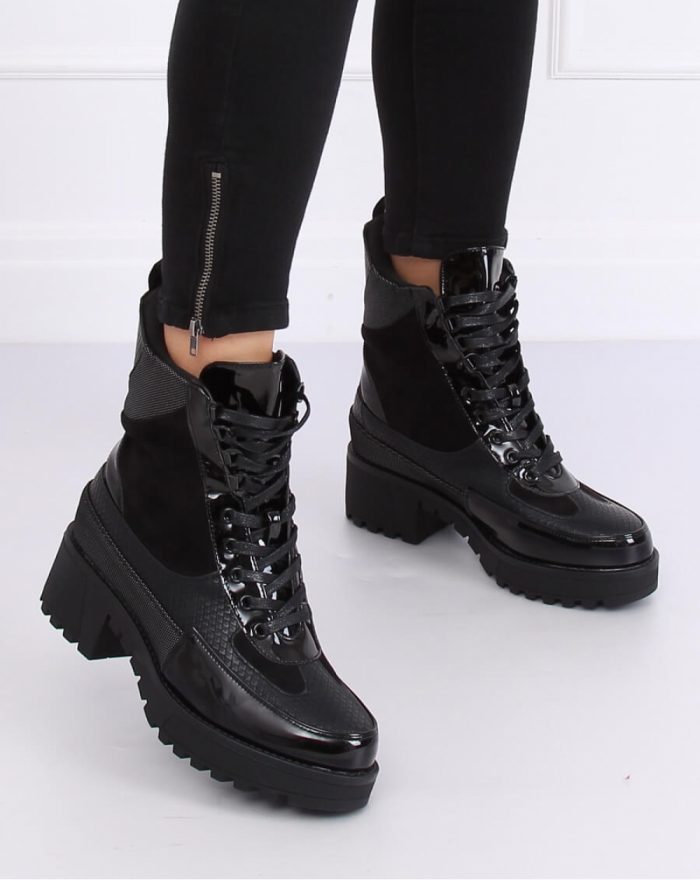 ~Botki na obcasie culoarea negru 139424