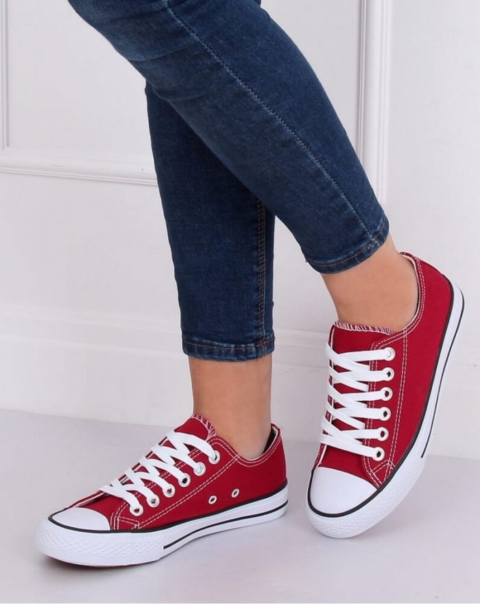 ~Trampki culoarea roşu 140311